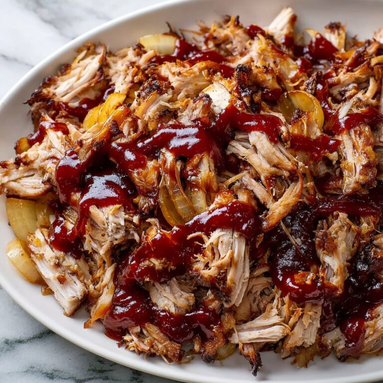 Slow Cooker Pulled Pork: Effortless Flavor Awaits You! Recipe